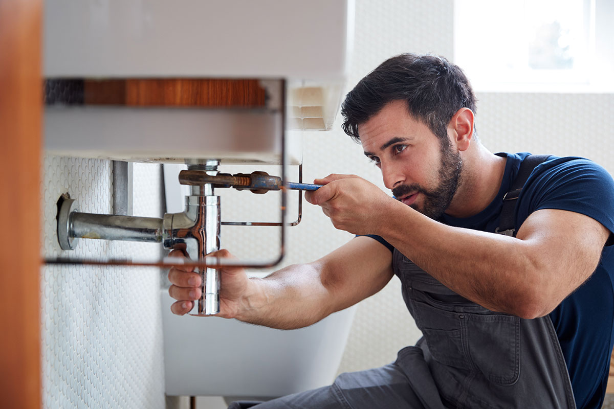 plumber-5-ot-18 garage door repair company